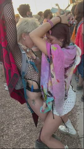 Dancing Festival girlfriend Girlfriends girls Grinding Lesbians OnlyFans Twerking Porn GIF